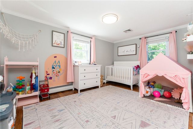 26 Sharon Parkway, North Smithfield, RI 02896