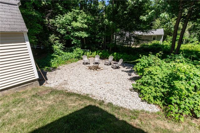 26 Sharon Parkway, North Smithfield, RI 02896