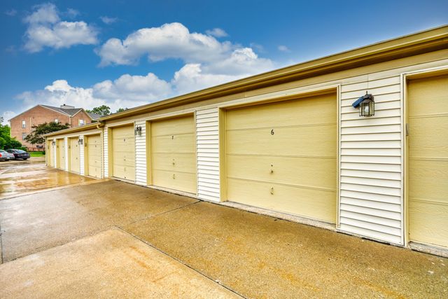 18 Highland Meadows Circle, 6, Highland Heights, KY 41076