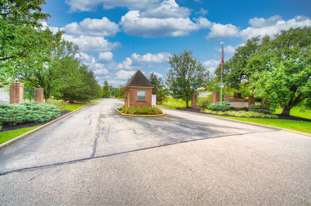 18 Highland Meadows Circle, 6, Highland Heights, KY 41076