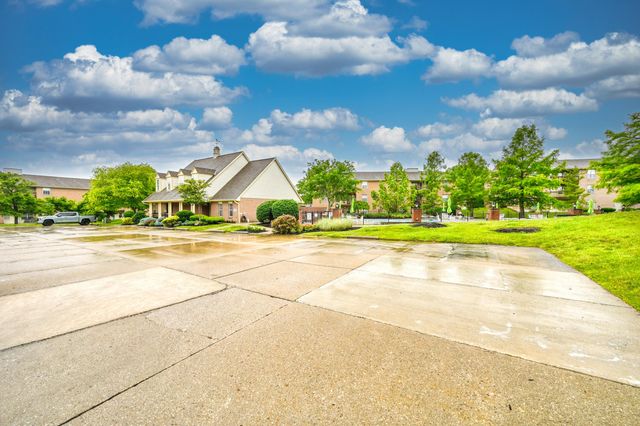 18 Highland Meadows Circle, 6, Highland Heights, KY 41076