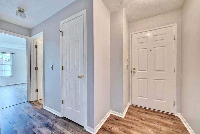 18 Highland Meadows Circle, 6, Highland Heights, KY 41076