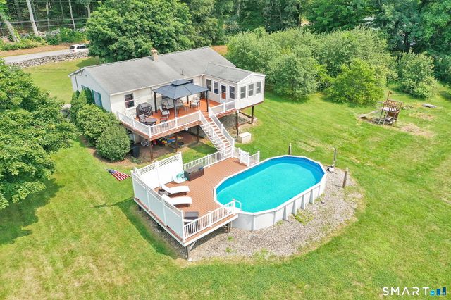 233 Kemp Road, Scotland, CT 06247