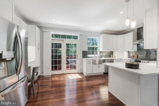 11515 WILD HAWTHORN CT, Reston, VA 20194