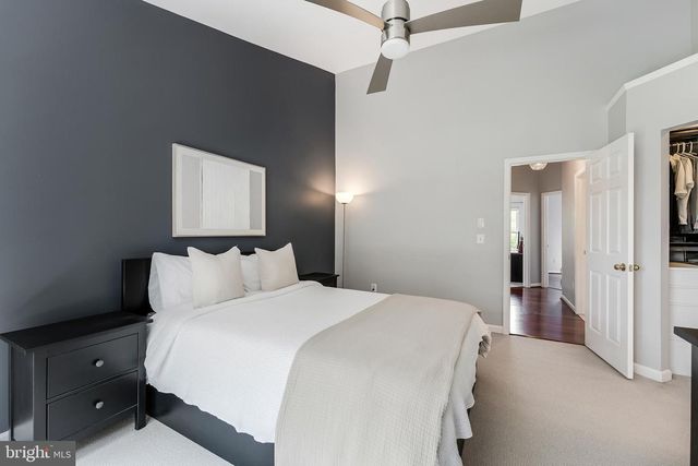 11515 WILD HAWTHORN CT, Reston, VA 20194