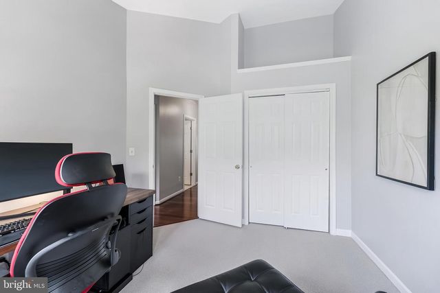 11515 WILD HAWTHORN CT, Reston, VA 20194