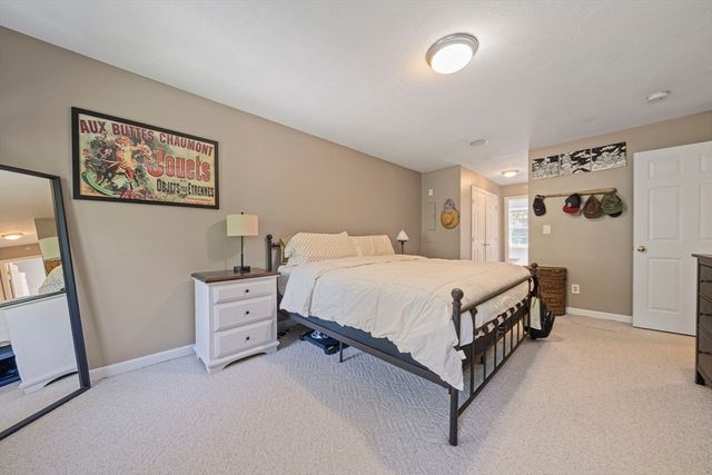 222 Tamarack Lane 222, Abington, MA 02351