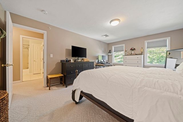 222 Tamarack Lane 222, Abington, MA 02351