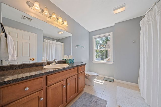 222 Tamarack Lane 222, Abington, MA 02351