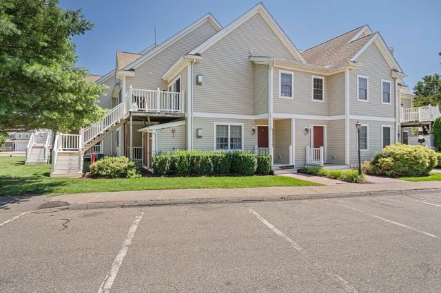 222 Tamarack Lane 222, Abington, MA 02351
