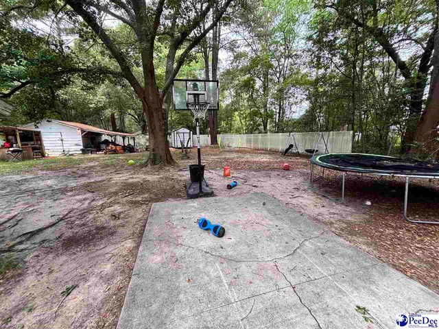 700 S 3rd Avenue, Dillon, SC 29536
