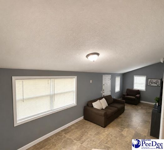 700 S 3rd Avenue, Dillon, SC 29536