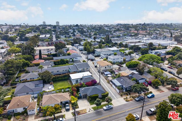 2822 11th Street, Santa Monica, CA 90405