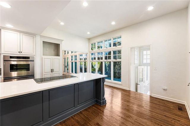 6111 Blackberry Lane, Buford, GA 30518