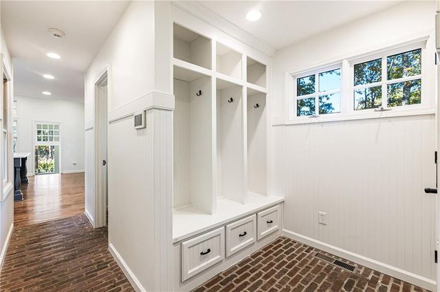 6111 Blackberry Lane, Buford, GA 30518