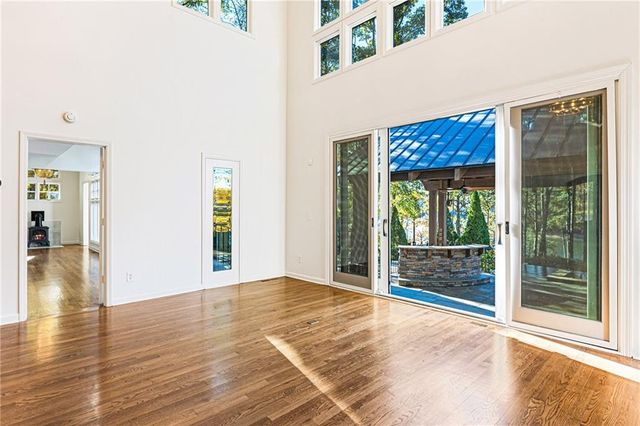 6111 Blackberry Lane, Buford, GA 30518