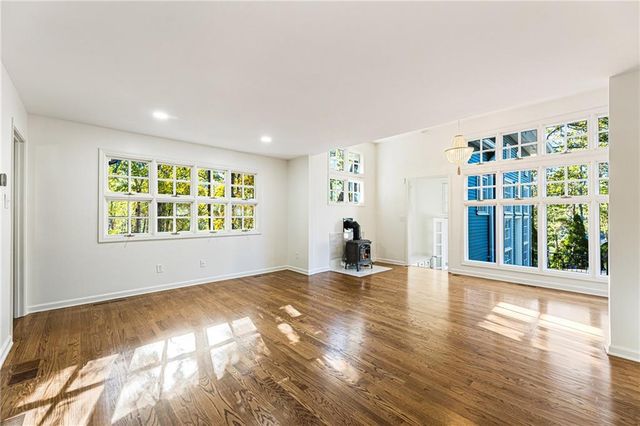 6111 Blackberry Lane, Buford, GA 30518