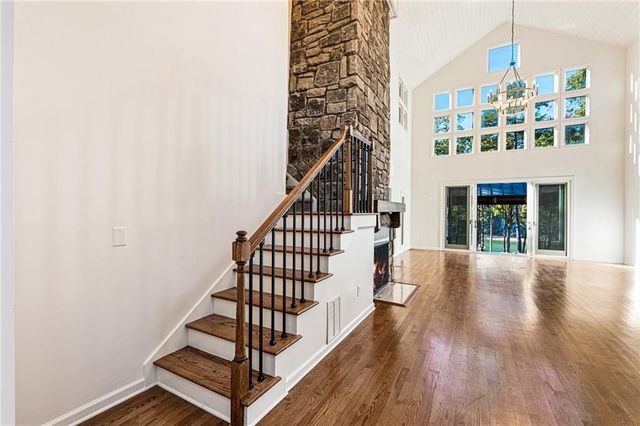 6111 Blackberry Lane, Buford, GA 30518