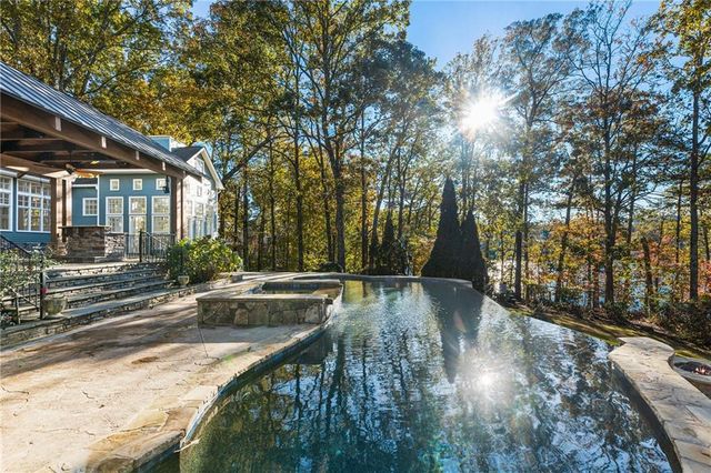 6111 Blackberry Lane, Buford, GA 30518