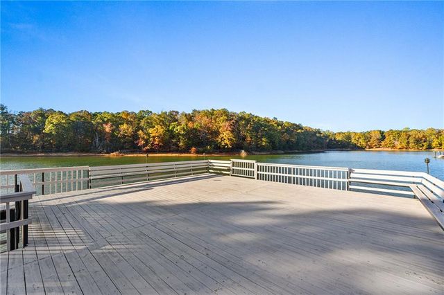 6111 Blackberry Lane, Buford, GA 30518