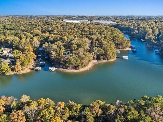 6111 Blackberry Lane, Buford, GA 30518