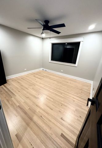 40 Portwine Road, Willowbrook, IL 60527