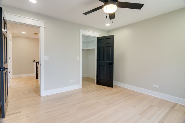 40 Portwine Road, Willowbrook, IL 60527