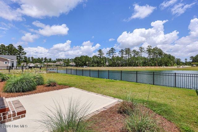 9162 Crossbill Drive, Leland, NC 28451