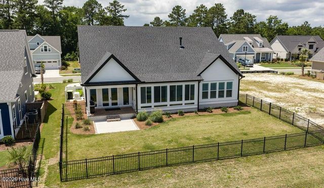9162 Crossbill Drive, Leland, NC 28451