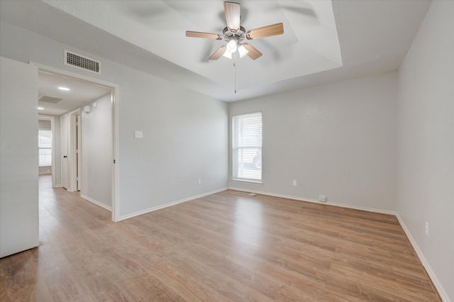 2319 Indigo Lane, Arlington, TX 76015