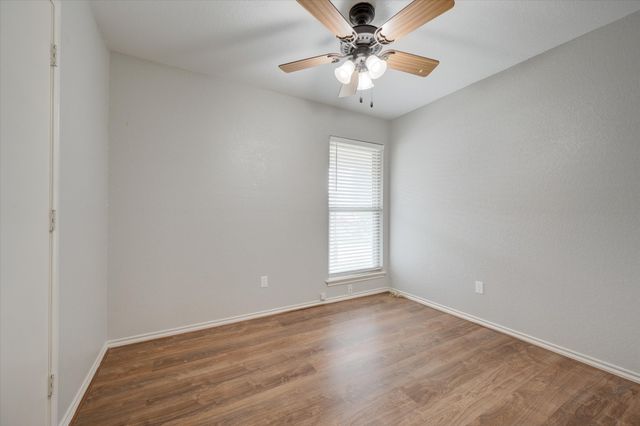 2319 Indigo Lane, Arlington, TX 76015