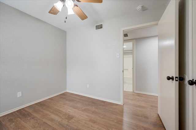 2319 Indigo Lane, Arlington, TX 76015