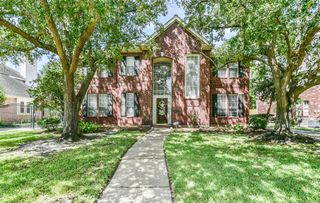1322 Blackthorne Drive, Houston, TX 77094