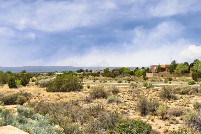 6315 Calla Lily Circle NE, Albuquerque, NM 87111