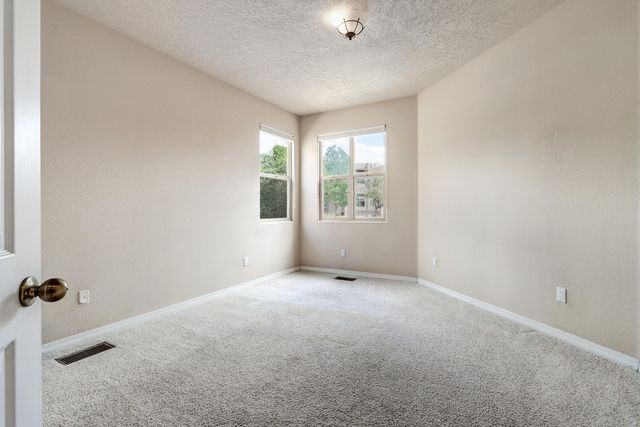 6315 Calla Lily Circle NE, Albuquerque, NM 87111