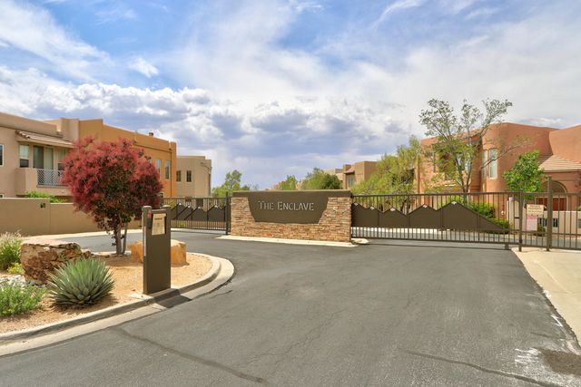 6315 Calla Lily Circle NE, Albuquerque, NM 87111