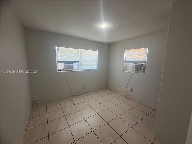 612 NW 14th Ave 1, Fort Lauderdale, FL 33311