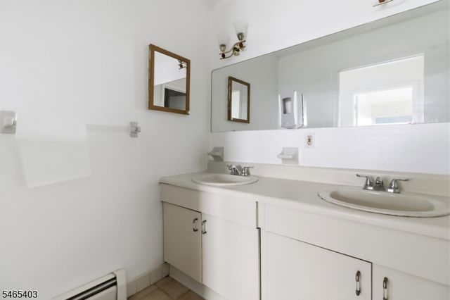 179 Columbia Ave 13, Passaic City, NJ 07055