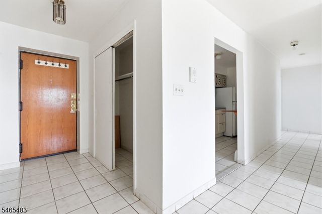 179 Columbia Ave 13, Passaic City, NJ 07055