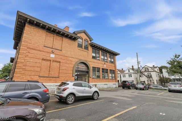 179 Columbia Ave 13, Passaic City, NJ 07055