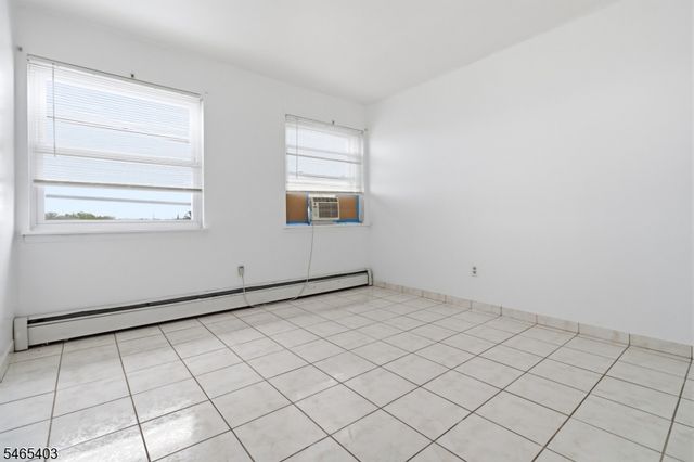 179 Columbia Ave 13, Passaic City, NJ 07055