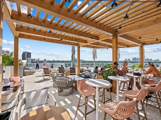 401 N Birch Road TH7, Fort Lauderdale, FL 33304