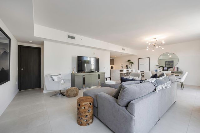 401 N Birch Road TH7, Fort Lauderdale, FL 33304