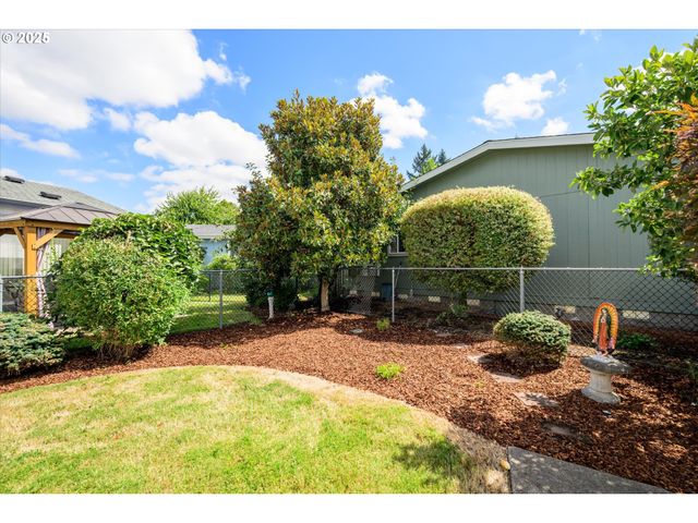 4055 ROYAL Ave 87, Eugene, OR 97402