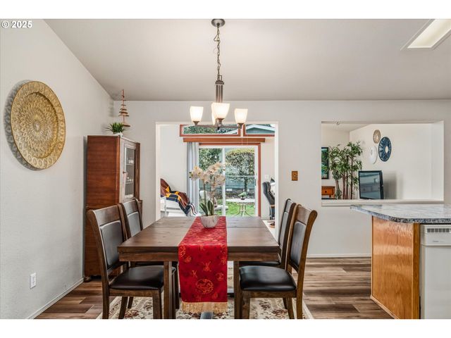 4055 ROYAL Ave 87, Eugene, OR 97402