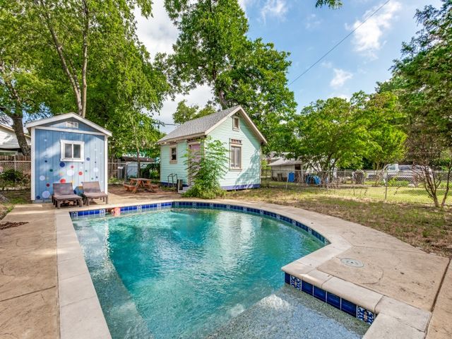 5623 Victor Street, Dallas, TX 75214