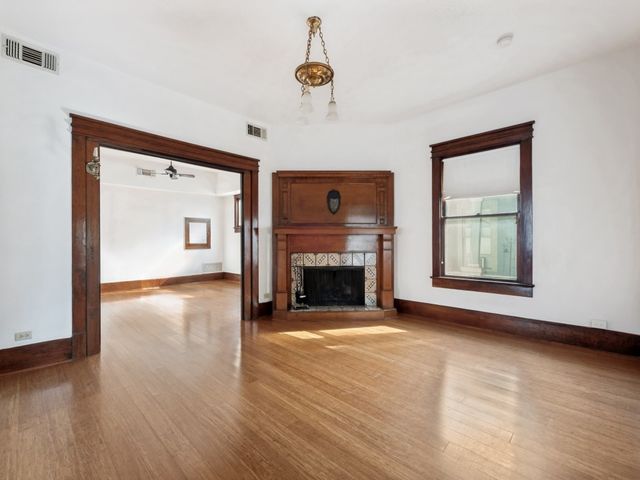 5623 Victor Street, Dallas, TX 75214