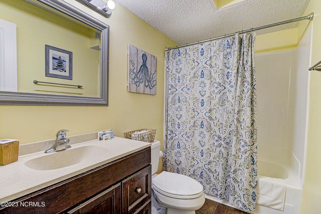 2000 New River Inlet Road 1203, North Topsail Beach, NC 28460
