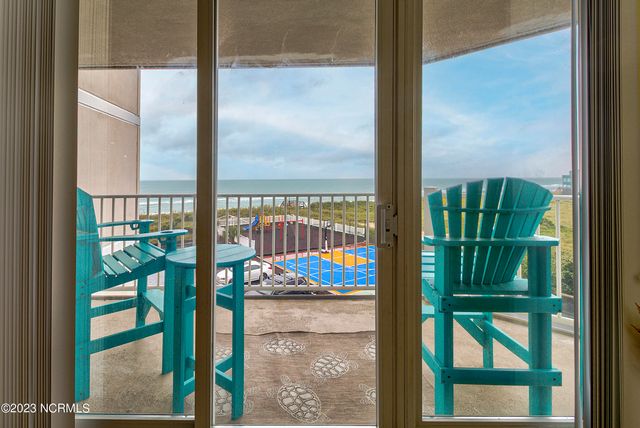 2000 New River Inlet Road 1203, North Topsail Beach, NC 28460