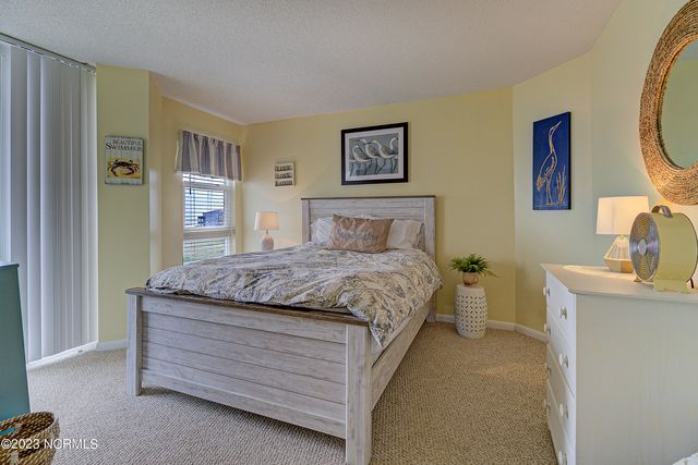 2000 New River Inlet Road 1203, North Topsail Beach, NC 28460